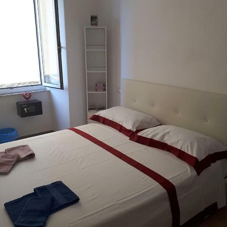 Casa Vacanze P&G. Colline, Mare, Relax La Spezia Ngoại thất bức ảnh