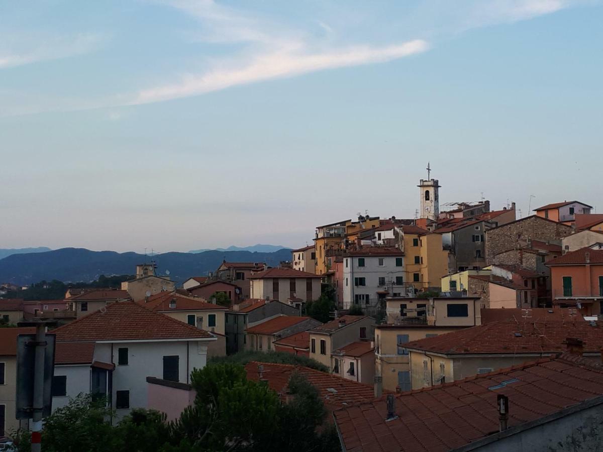 Casa Vacanze P&G. Colline, Mare, Relax La Spezia Ngoại thất bức ảnh
