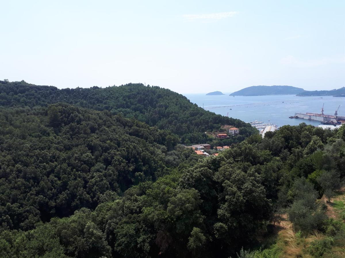 Casa Vacanze P&G. Colline, Mare, Relax La Spezia Ngoại thất bức ảnh